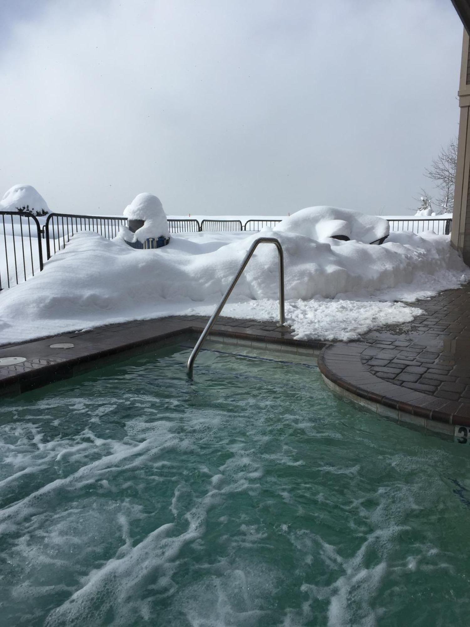 Lakeland Village 495 - Stellers Jay'S Nest Hot Tubs Beach Саут-Лейк-Таго Екстер'єр фото